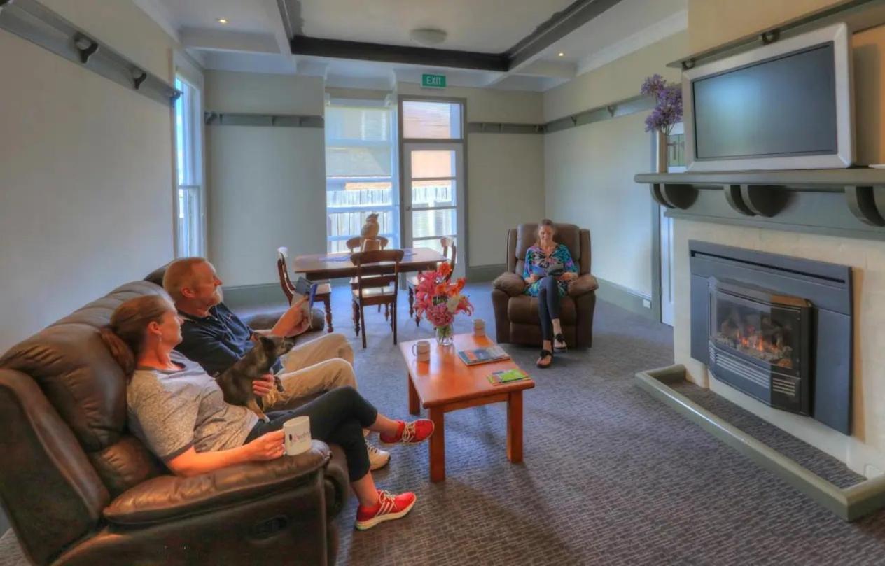 The Dannebrog Lodge Devonport Extérieur photo