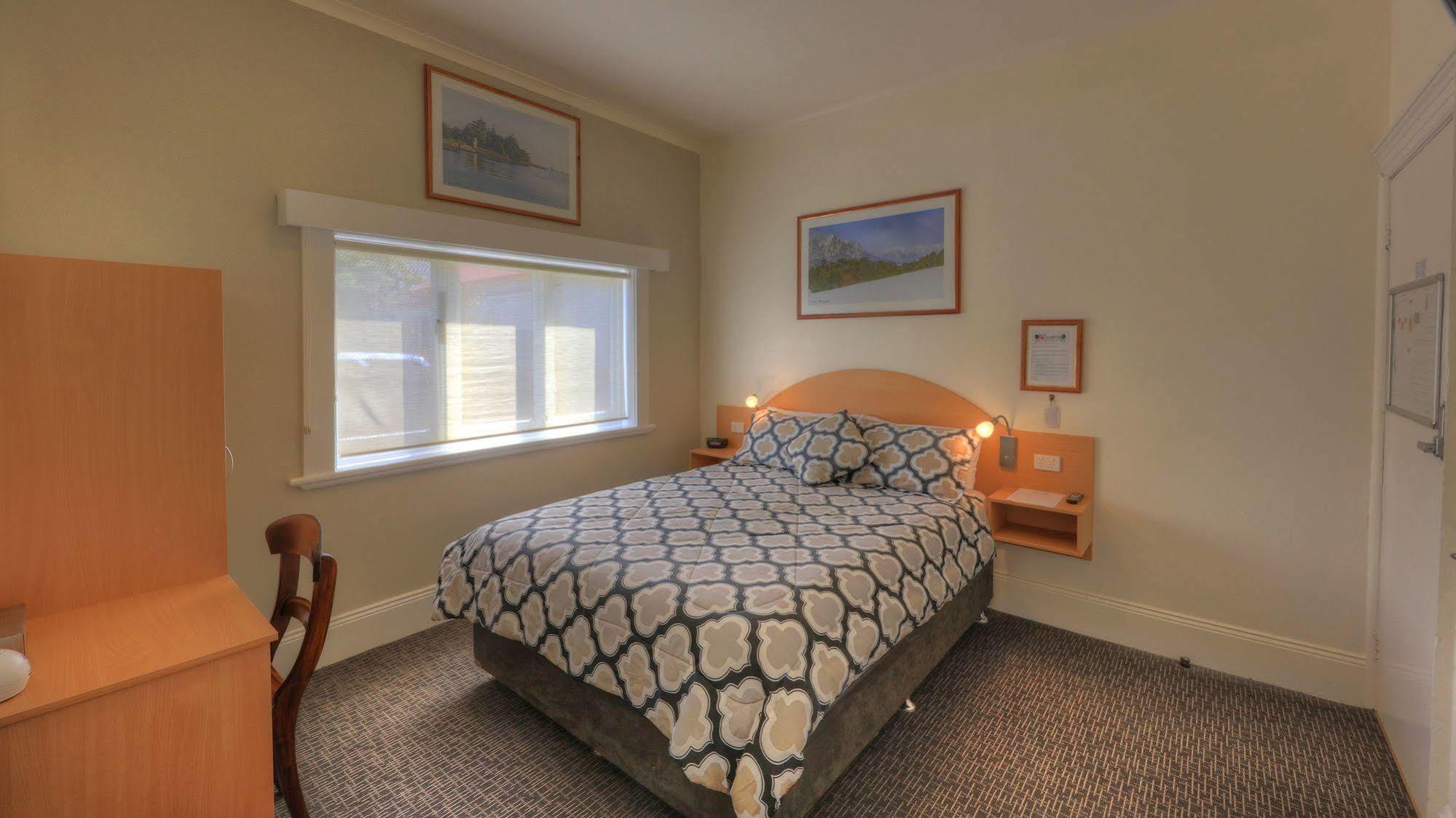 The Dannebrog Lodge Devonport Extérieur photo